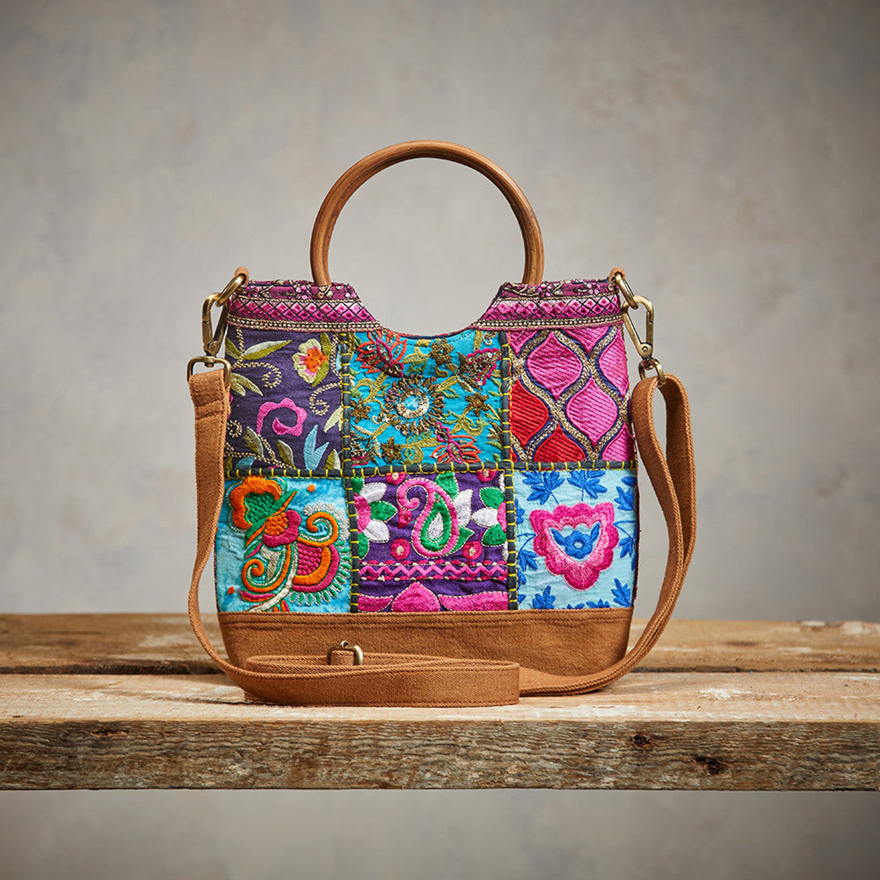 Jangali Sari Crossbody Bag